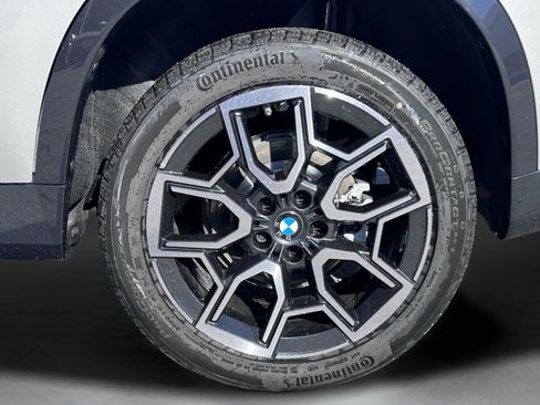 Used 2026 BMW X1 xDrive28i w/ Technology Package image 34