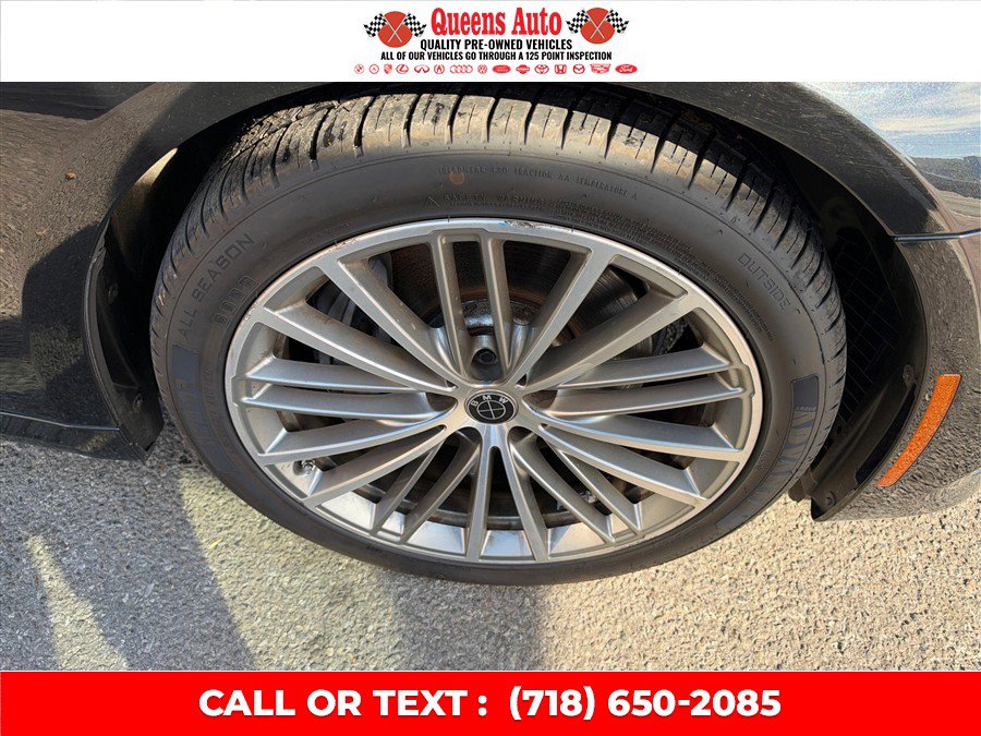 Used 2020 BMW 540i xDrive w/ Premium Package AWD/4WD image 33