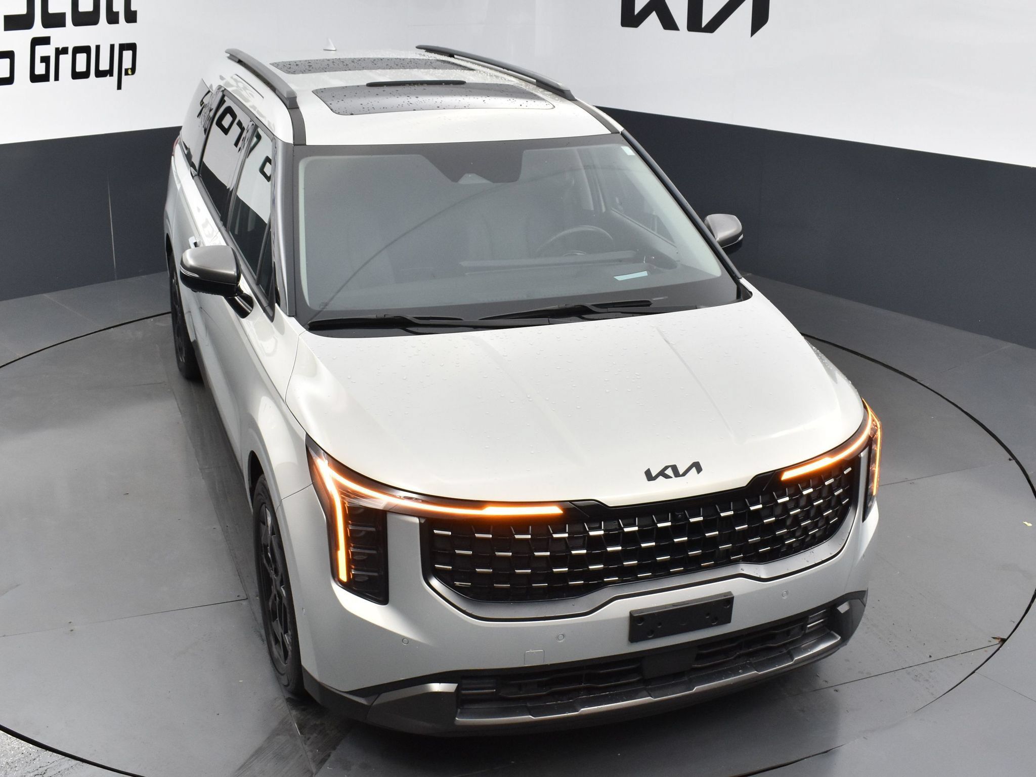 Used 2025 Kia Carnival SX Prestige FWD image 16
