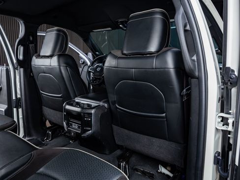 Used 2023 RAM 2500 Laramie image 30