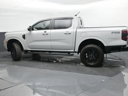 Used 2026 Ford Ranger Lariat w/ FX4 Off-Road Package AWD/4WD image 19