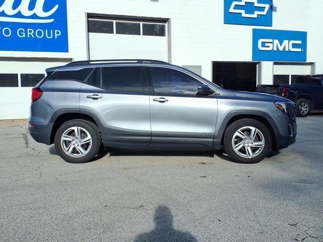 Used 2020 GMC Terrain SLE w/ Driver Convenience Package AWD/4WD image 6