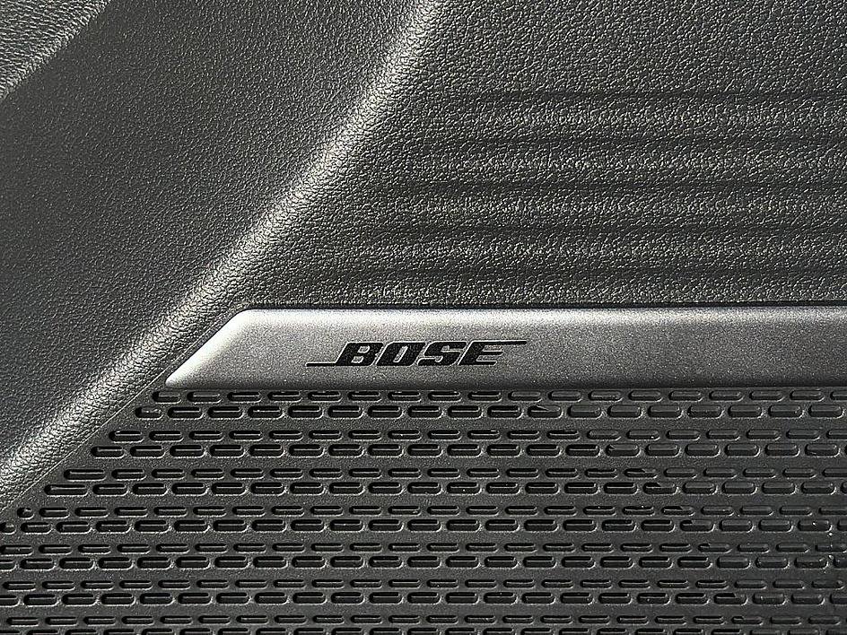 Certified 2025 Hyundai Santa Fe Limited FWD image 23