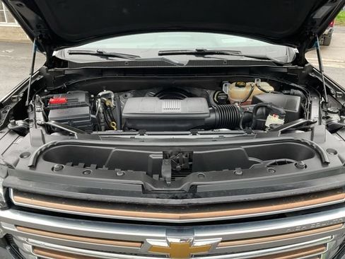 Used 2022 Chevrolet Tahoe High Country AWD/4WD image 62