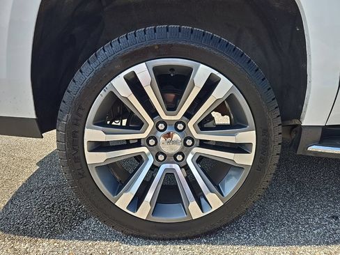 Used 2018 GMC Yukon XL SLT RWD image 28