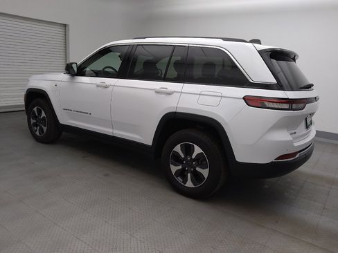 Used 2022 Jeep Grand Cherokee Limited 4xe image 3