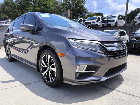 Used 2018 Honda Odyssey Elite image 9