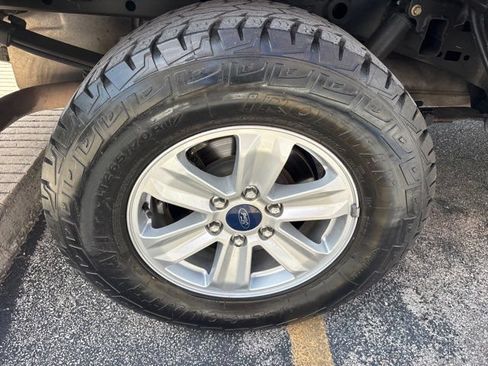 Used 2019 Ford F150 XLT AWD/4WD image 11