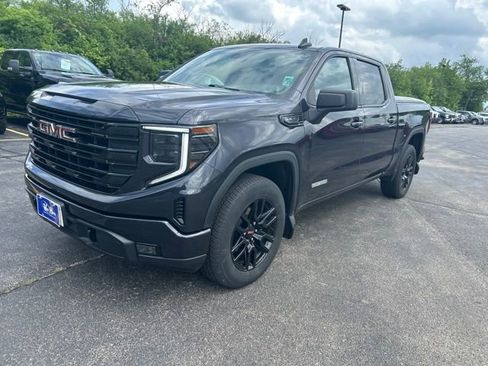 Used 2023 GMC Sierra 1500 Elevation AWD/4WD image 2