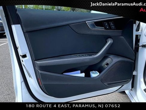 Used 2023 Audi A4 2.0T Premium w/ Convenience Package image 15