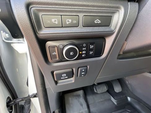Used 2024 Ford F150 Lariat w/ Bed Utility Package AWD/4WD image 11