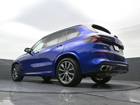 Used 2026 BMW X5 M60i AWD/4WD image 27
