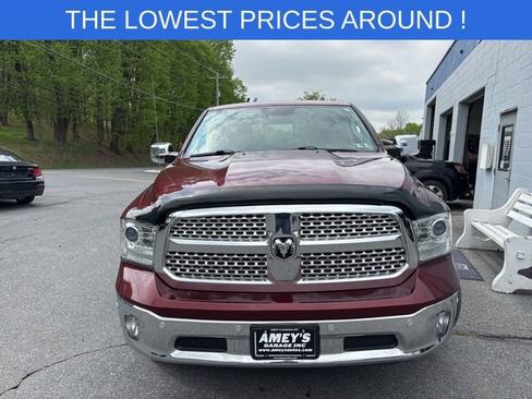 Used 2017 RAM 1500 Laramie w/ Convenience Group AWD/4WD image 2