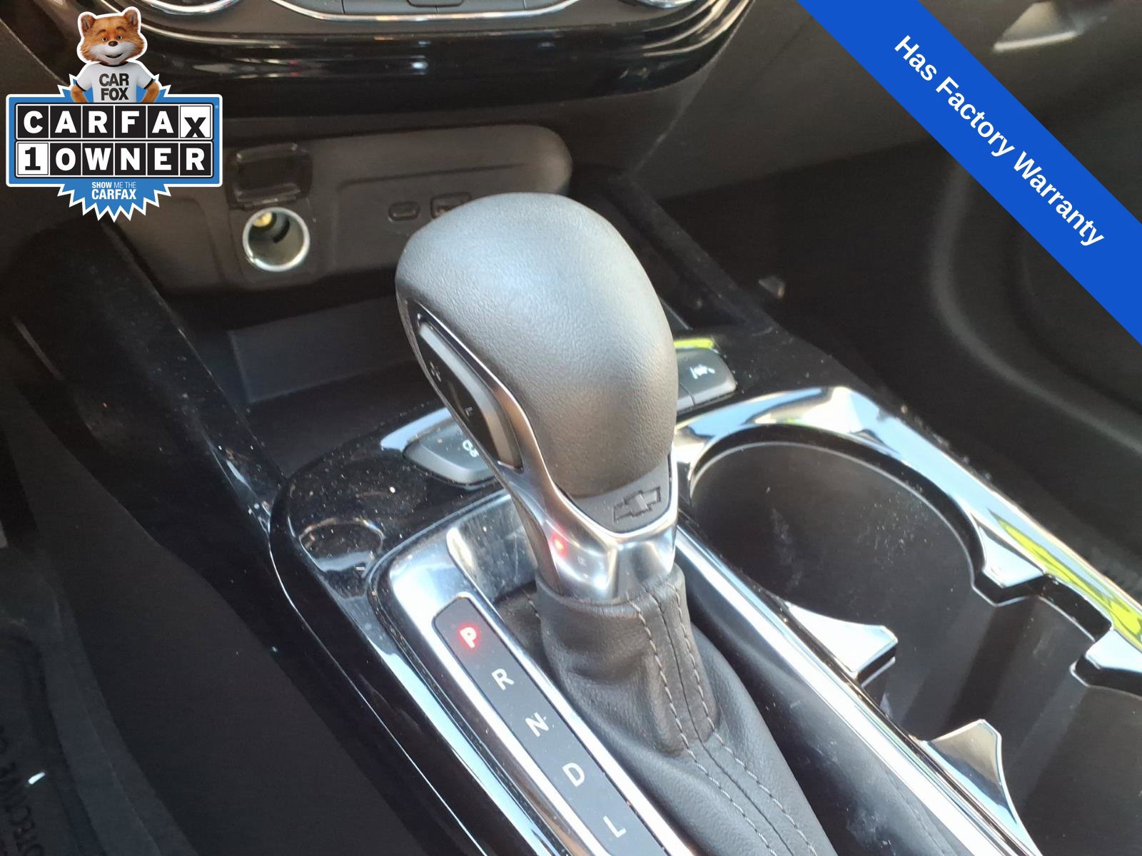 Used 2025 Chevrolet Trax LT FWD image 23