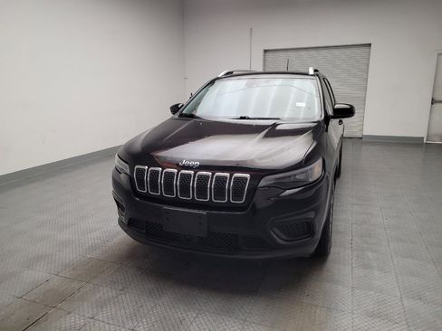 Used 2021 Jeep Cherokee Latitude FWD image 15