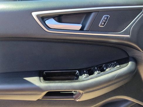 Used 2017 Ford Edge SEL w/ Cargo Accessory Package image 27