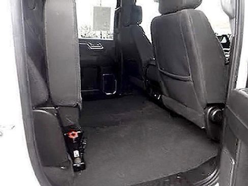 Used 2025 Chevrolet Silverado 3500 LT w/ Safety Package AWD/4WD image 12