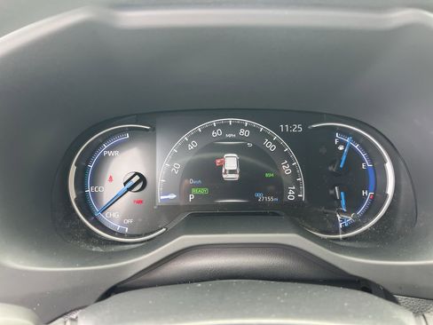 Used 2024 Toyota RAV4 XLE AWD/4WD image 21