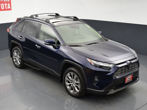 Used 2024 Toyota RAV4 Limited w/ Advanced Technology Package AWD/4WD image 31