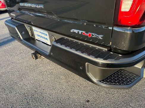 Used 2024 GMC Sierra 1500 AT4X image 27