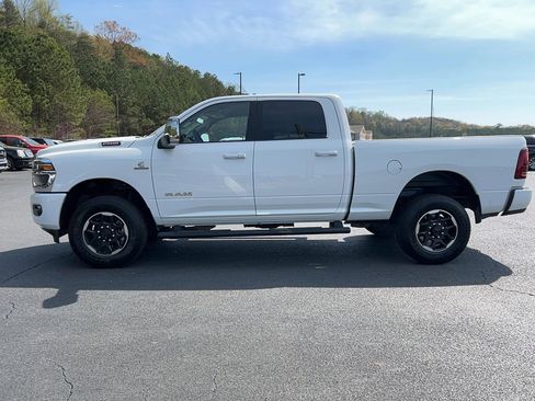 New 2025 RAM 2500 Laramie image 8