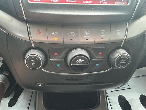 Used 2019 Dodge Journey Crossroad FWD image 26