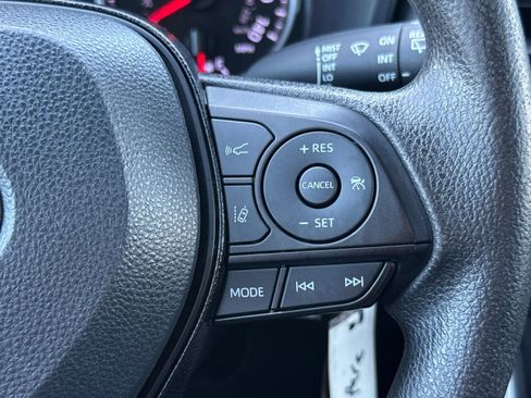 Used 2021 Toyota RAV4 LE w/ Carpet Mat Package (TMS) image 26