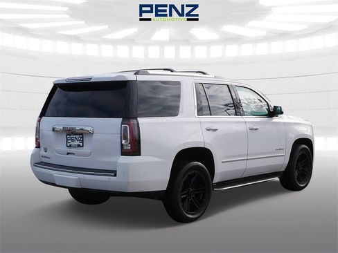 Used 2017 GMC Yukon Denali image 7