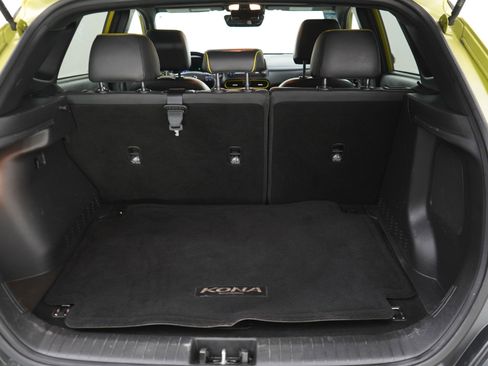 Used 2020 Hyundai Kona Ultimate w/ Cargo Package FWD image 9