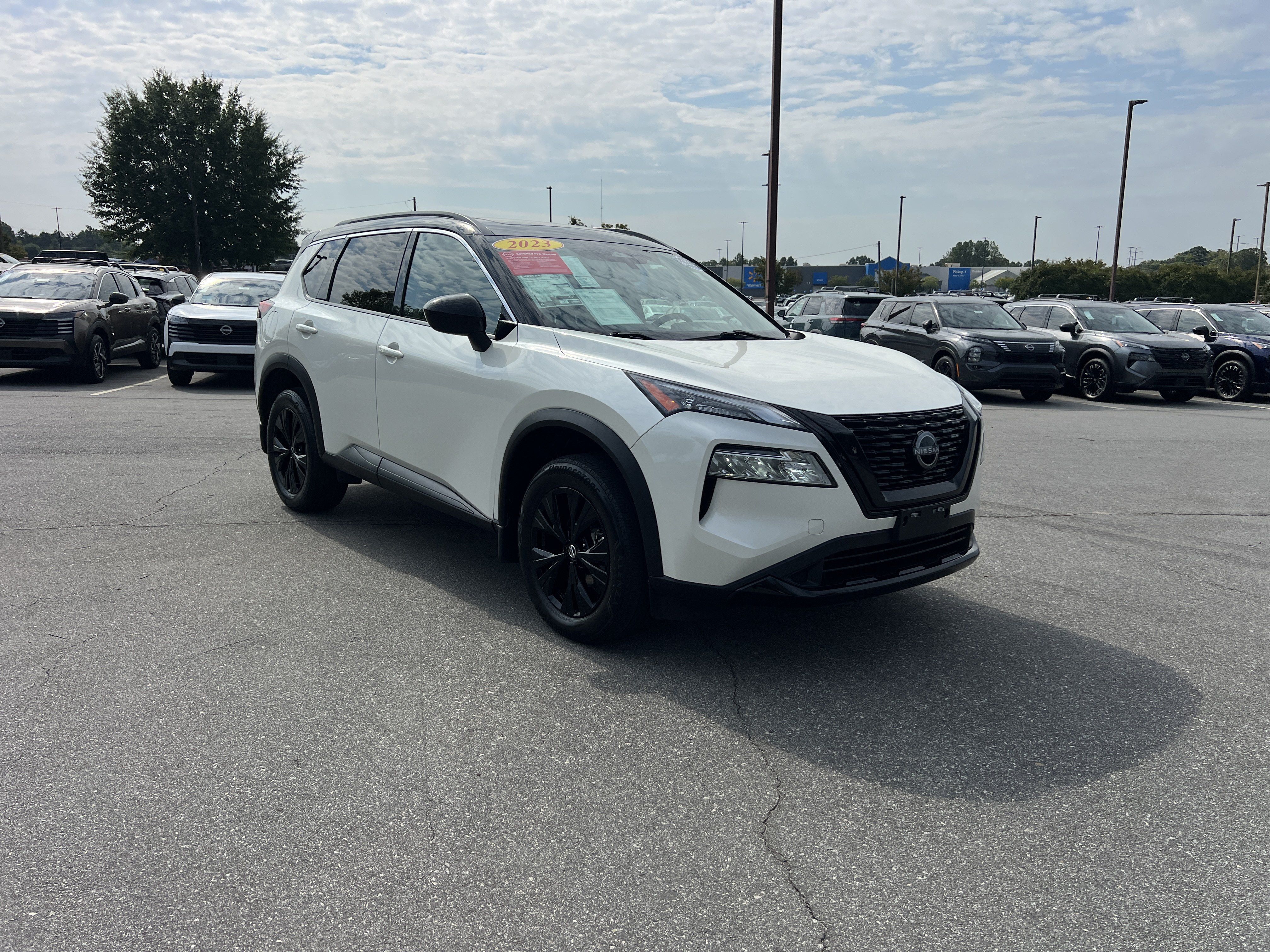 Certified 2023 Nissan Rogue SV w/ SV Premium B Package AWD/4WD image 3