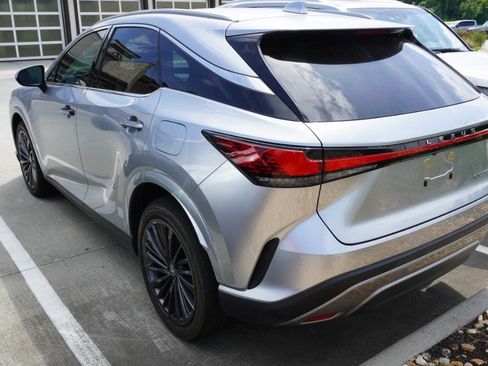 Used 2024 Lexus RX 350 Premium w/ Accessory Package (Z1) FWD image 8