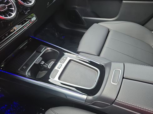 Certified 2026 Mercedes-Benz GLB 250 4MATIC image 24