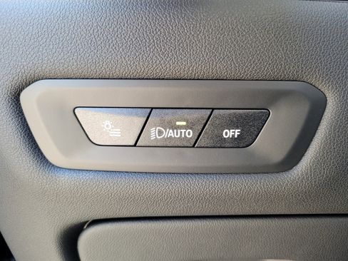 New 2026 BMW X5 sDrive40i w/ Climate Comfort Package image 22