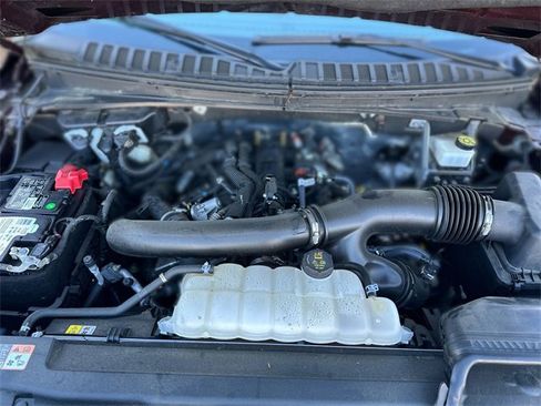 Certified 2023 Ford Expedition Platinum image 30