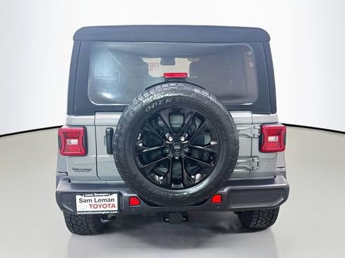 Used 2021 Jeep Wrangler Unlimited Sahara w/ Cold Weather Group image 6