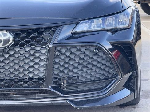 Used 2021 Toyota Avalon TRD image 7