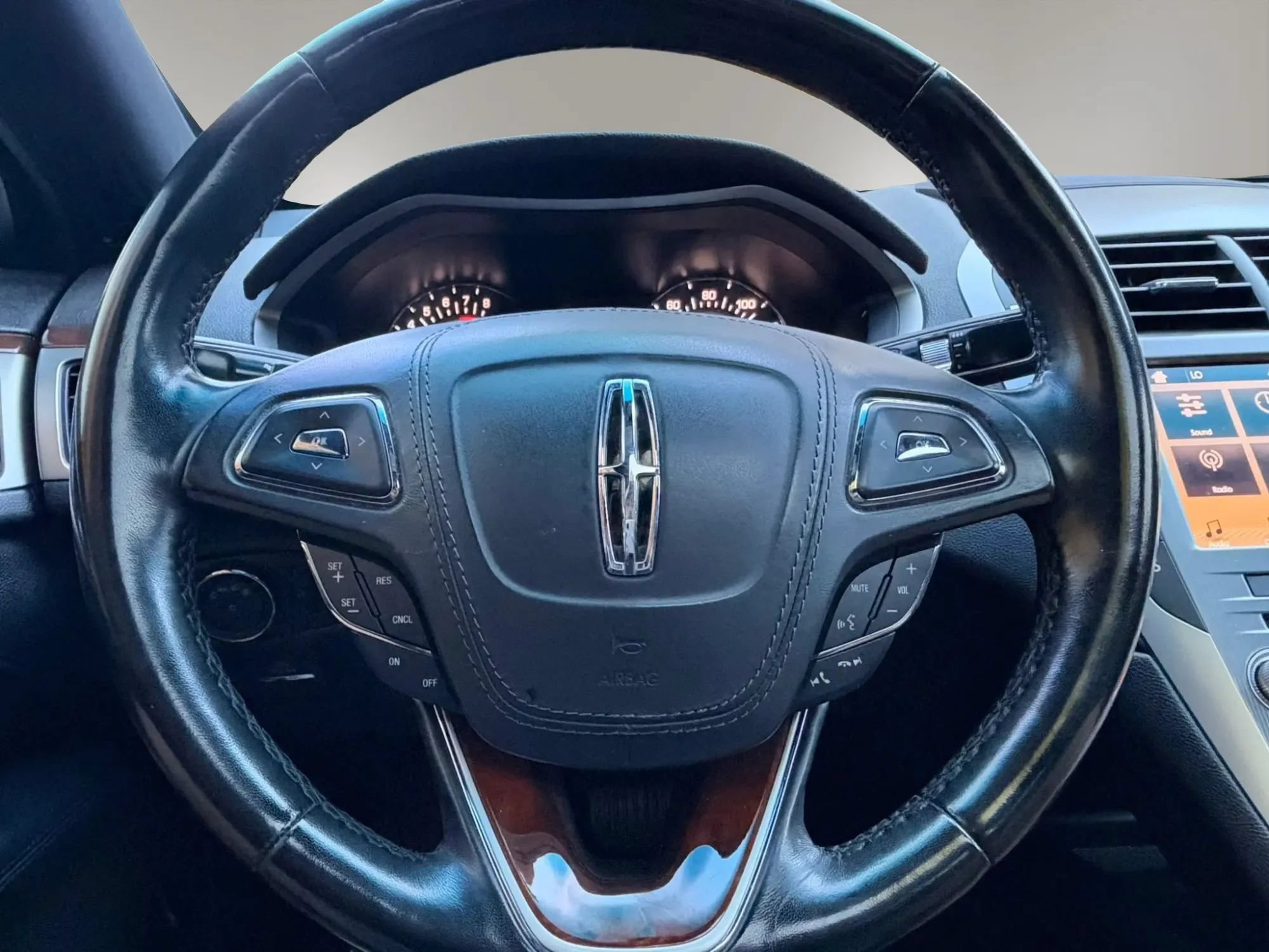 Used 2017 Lincoln MKZ Reserve w/ Climate Package AWD/4WD image 21