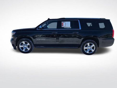 Used 2020 Chevrolet Suburban Premier AWD/4WD image 3