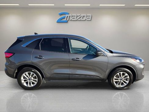 Used 2022 Ford Escape SE w/ Convenience Package image 6