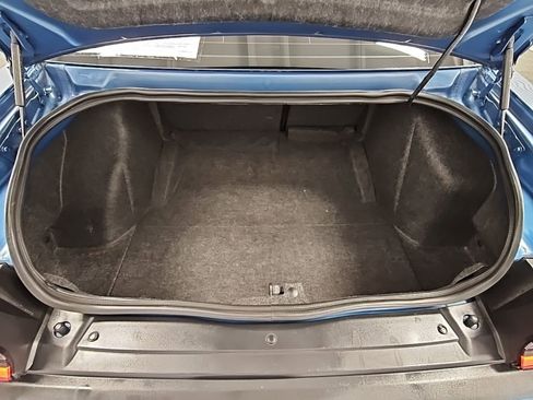 Used 2022 Dodge Challenger R/T image 32