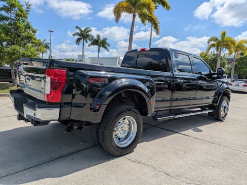 Used 2019 Ford F450 Lariat w/ Lariat Ultimate Package AWD/4WD image 4
