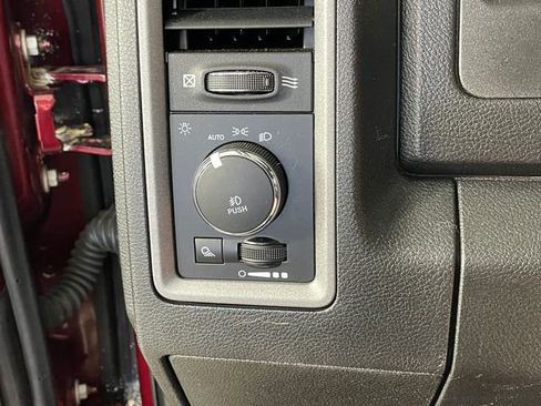 Used 2021 RAM 1500 Express w/ Wheel & Sound Group AWD/4WD image 13