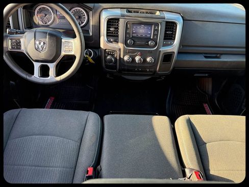 Used 2024 RAM 1500 Warlock RWD image 17
