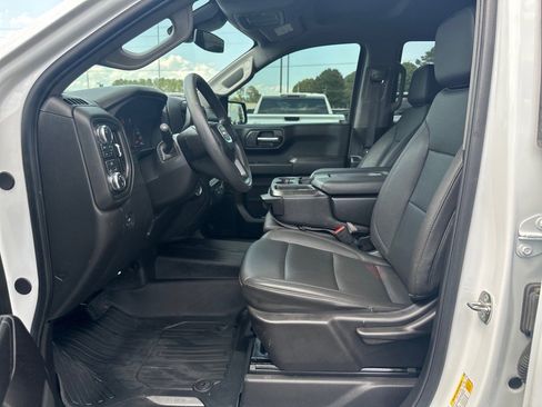 Used 2024 GMC Sierra 1500 Pro w/ Pro Value Package image 18