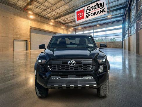 Certified 2024 Toyota Tacoma TRD Off-Road AWD/4WD image 2