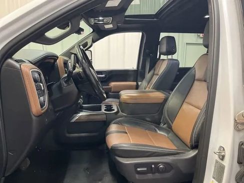 Used 2023 Chevrolet Silverado 3500 High Country w/ Z71 Off-Road Package image 10