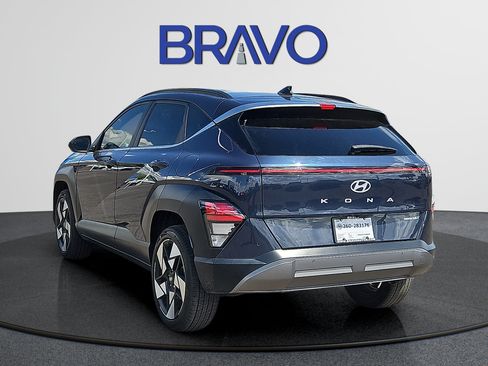 Used 2024 Hyundai Kona Limited AWD/4WD image 3