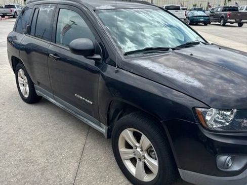 Used 2015 Jeep Compass Sport w/ Power Value Group FWD image 1