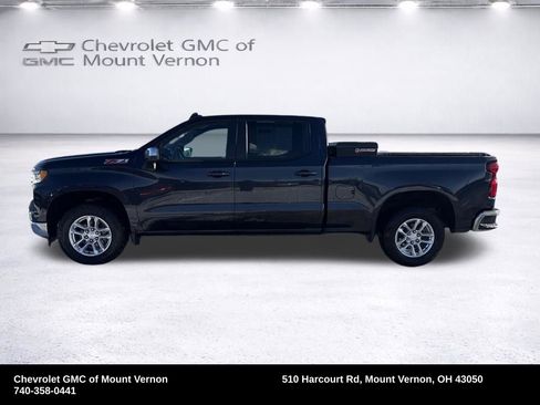 Used 2023 Chevrolet Silverado 1500 LT AWD/4WD image 2