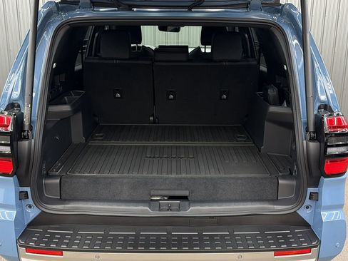 Used 2026 Toyota 4Runner Limited AWD/4WD image 17